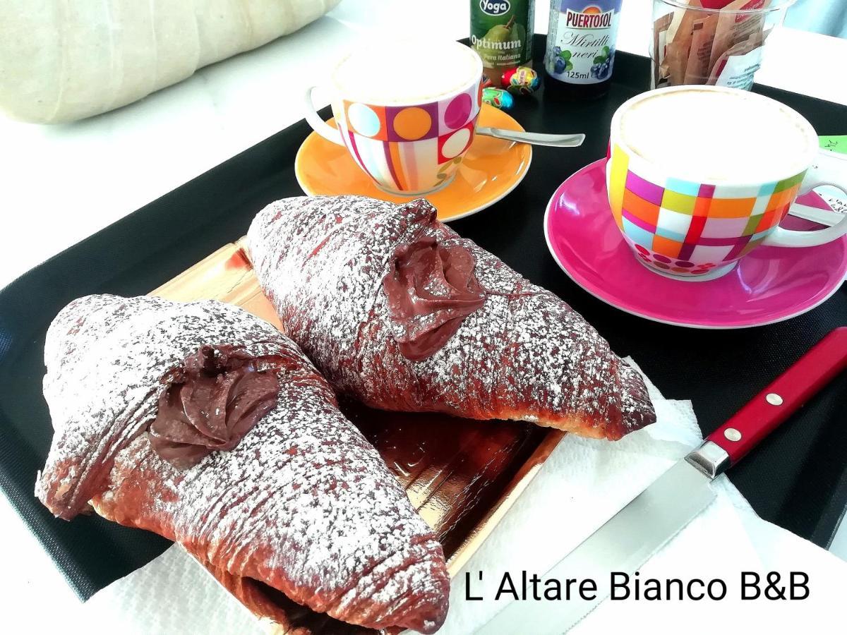 B&B L'Altare Bianco 维耶斯泰 外观 照片